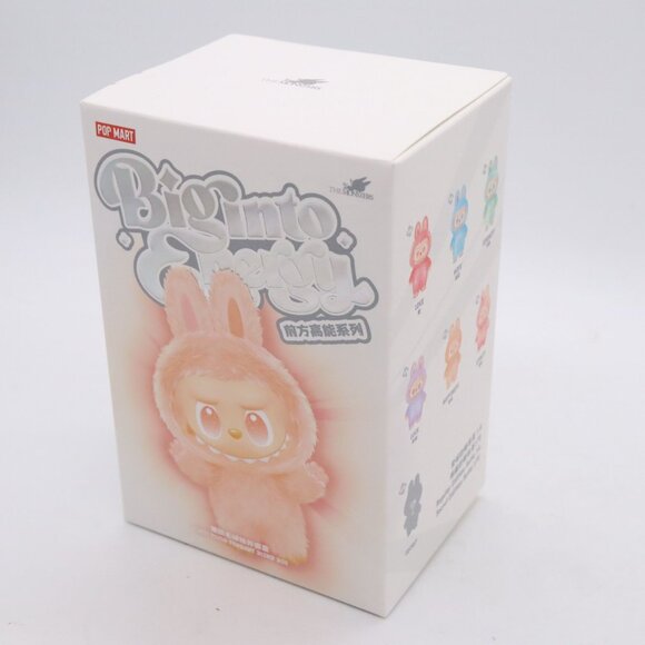 Authentic LABUBU HAPPINESS Big Into Energy Plush Pendant Pop Mart US Seller - Picture 11 of 13